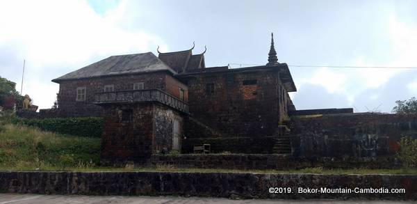 Wat Sampov Bram on Bokor Mountain.
