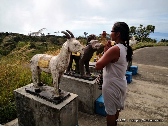 Yeay Mao Statue on Bokor Mountain