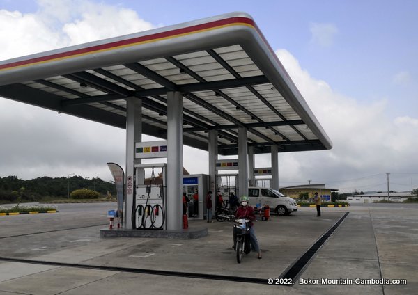 sokimex gas station and mini mart on bokor mountain