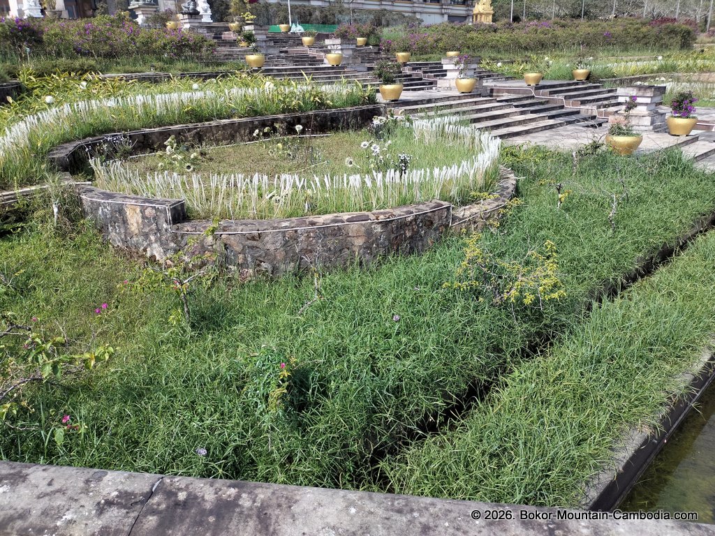 Old Thansur hotel and casino on bokor mountain.